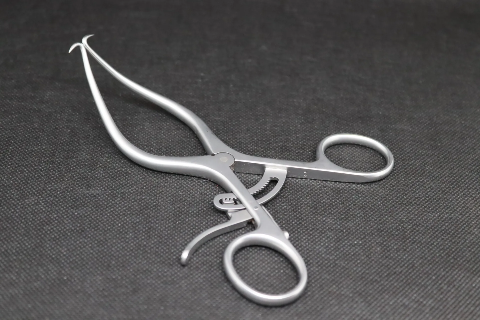 [01E-443-18] Ecarteur chirurgical de Gelpi Erbrich 18 cm inox qualité supér.