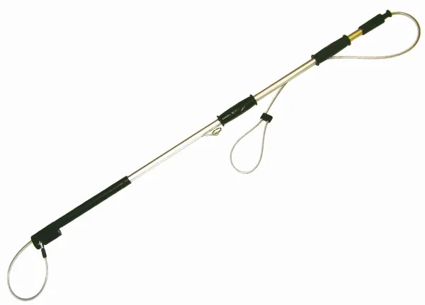 [MDC. 2] Agrippeur métalique MDC spécial pour chats