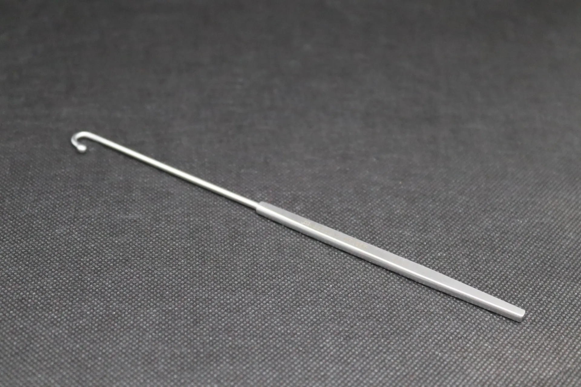 [VF 225] Crochet à ovarios inox AESCULAP 170 mm pour les chats