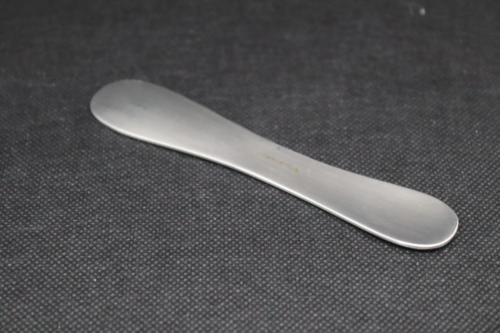 [22X00980] Plaque de Jaeger inox Erbich pour ophtalmologie petits animaux